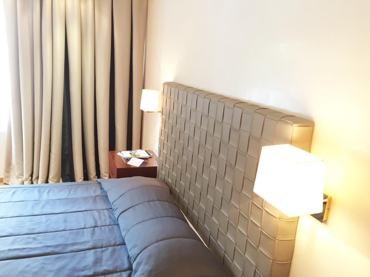 Theoxenia Residence Кифисья Экстерьер фото