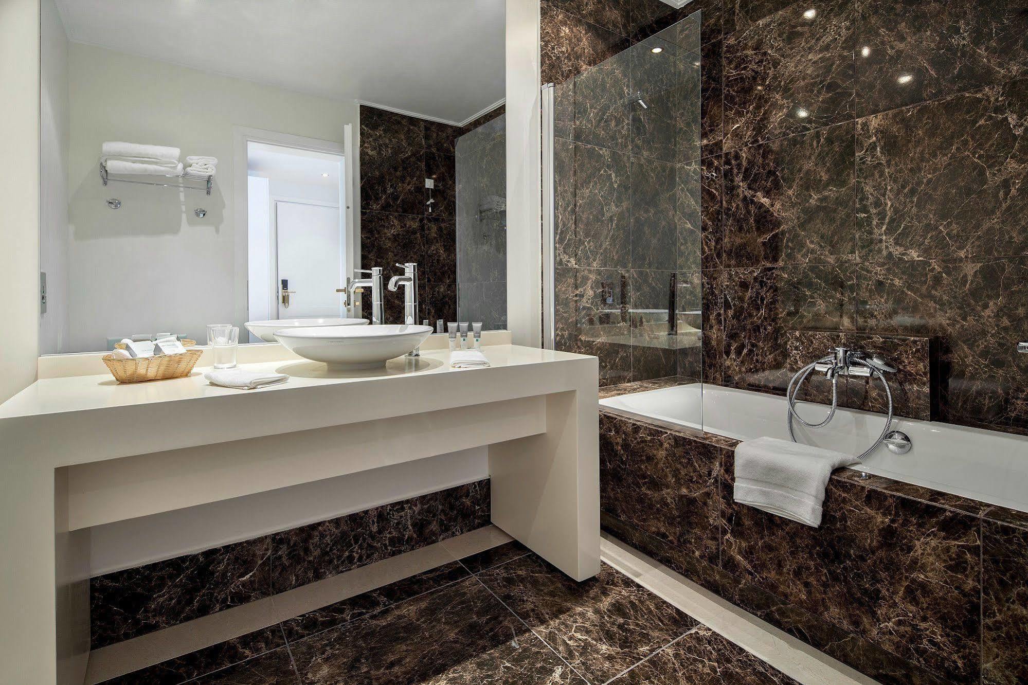 Theoxenia Residence Кифисья Экстерьер фото